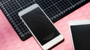 Read more about the article Google Pixel 7 Pro vs Z Fold 4: Which Foldable Smartphone Reigns Supreme?